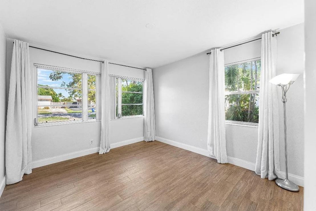 Photo of 817 Buttonwood Road