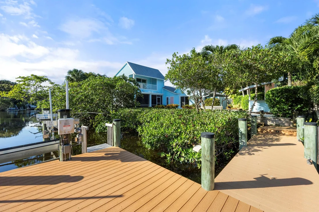 Photo of 1254 Holly Cove Drive