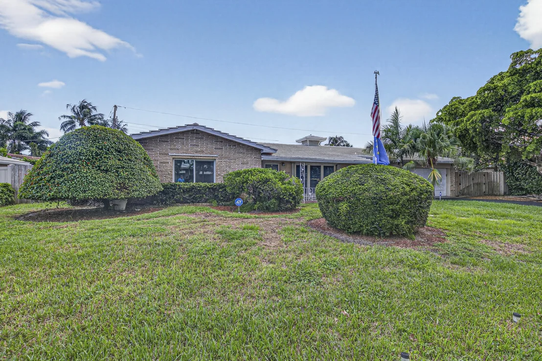 Photo of 2750 SE 3rd Street