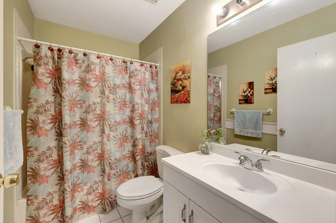 Photo of 9873 Robins Nest Road