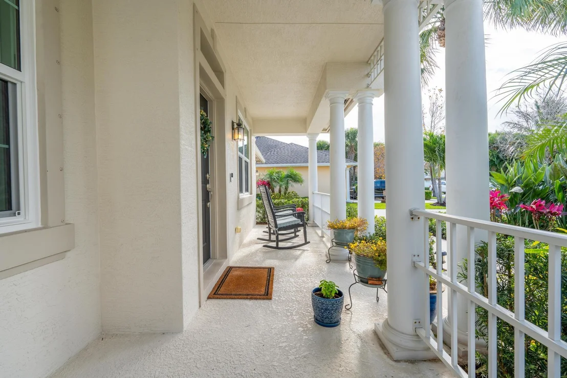 Photo of 272 Clocktower Drive