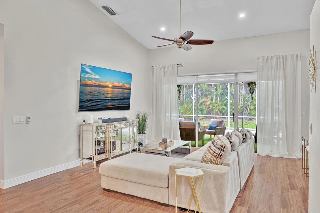 Photo of 7445 Rockbridge Circle