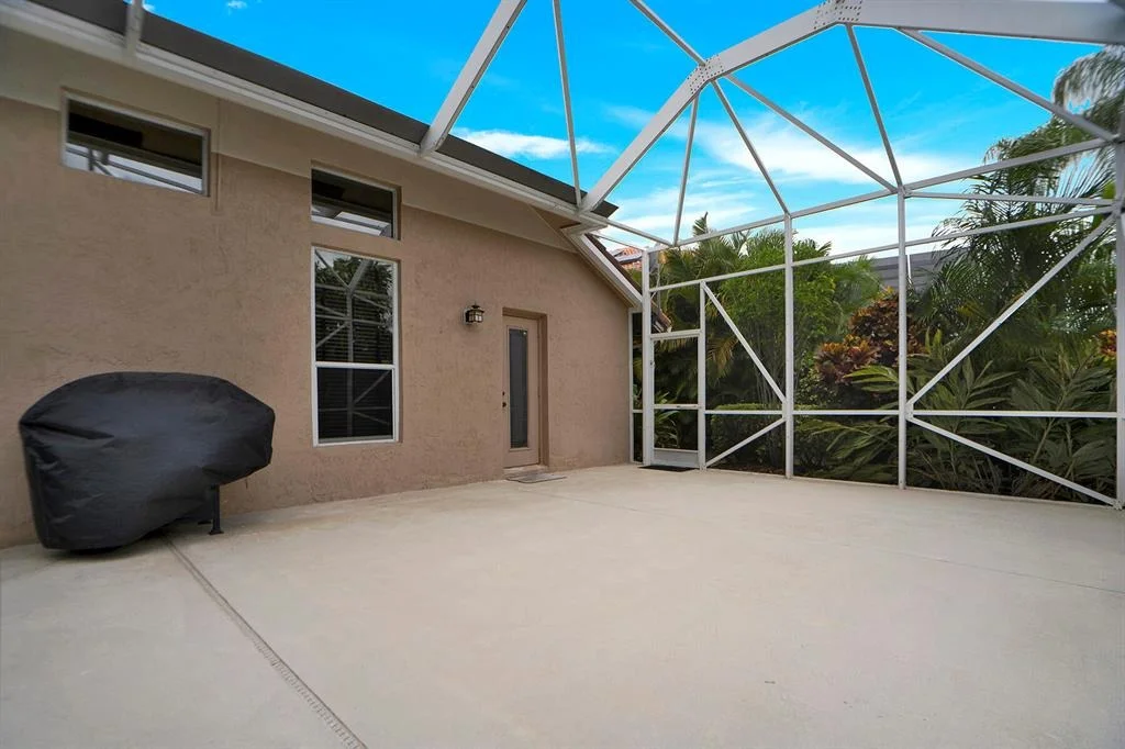 Photo of 10833 King Bay Drive