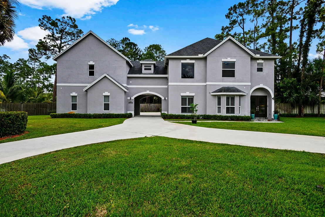 Photo of 13608 Greentree Trail