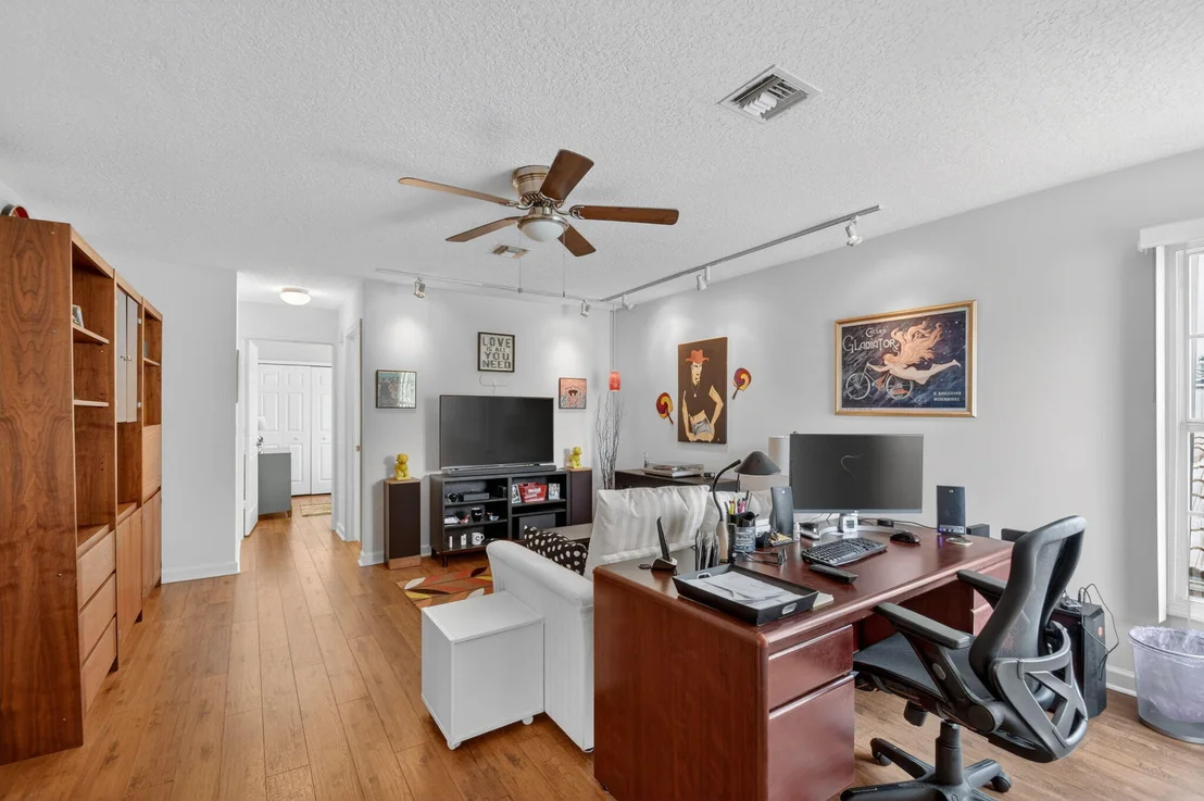 Photo of 7039 Brunswick Circle