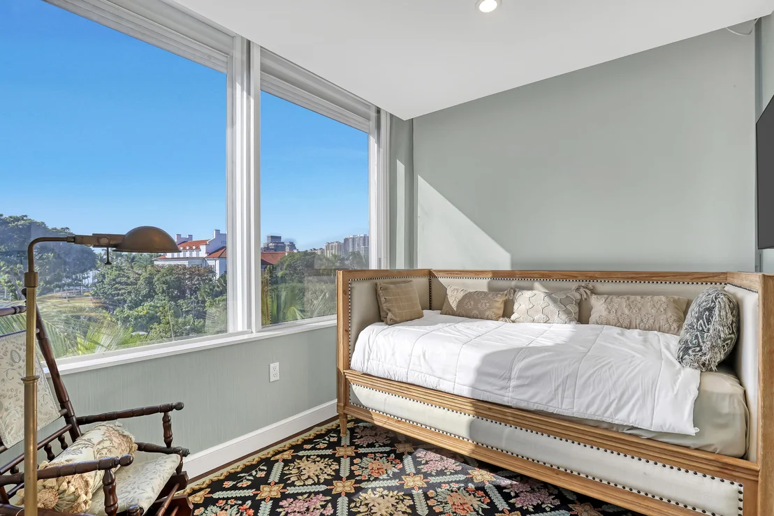 Photo of Unit 302B at 44 Cocoanut Row