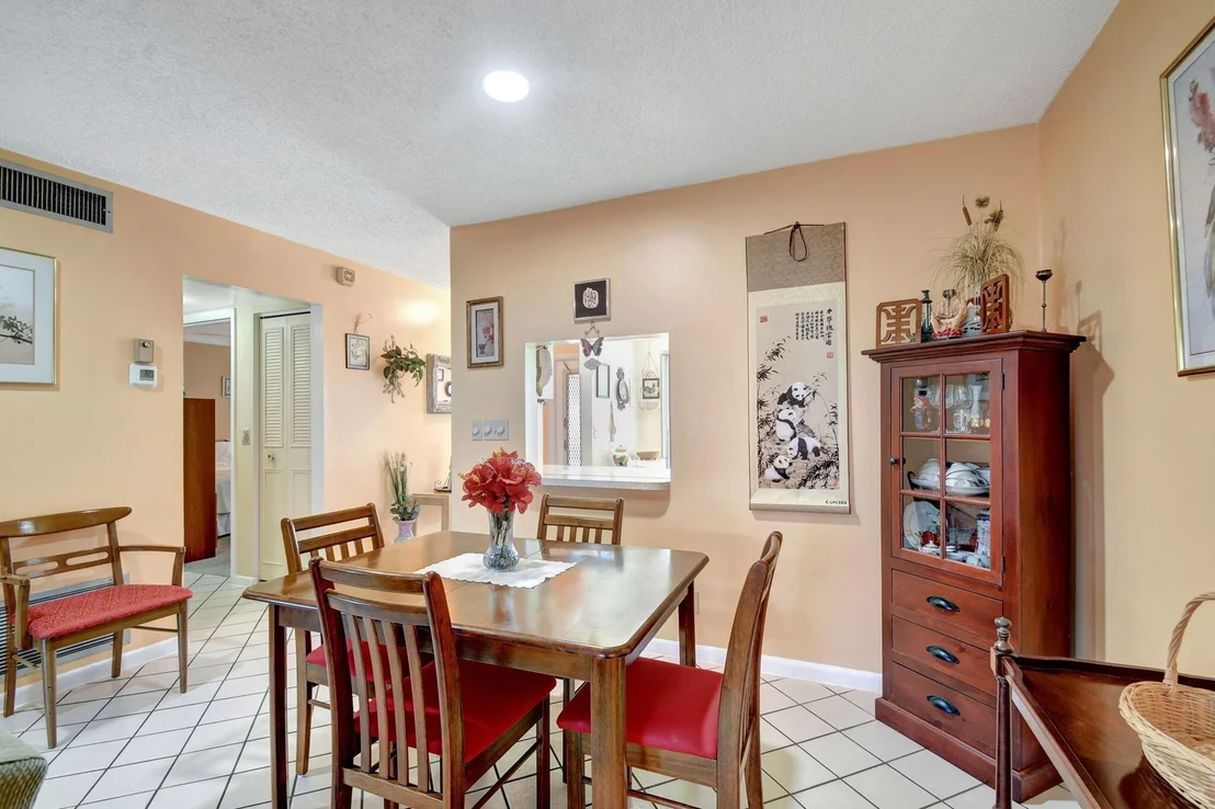 Photo of 273 Cape Cod Circle