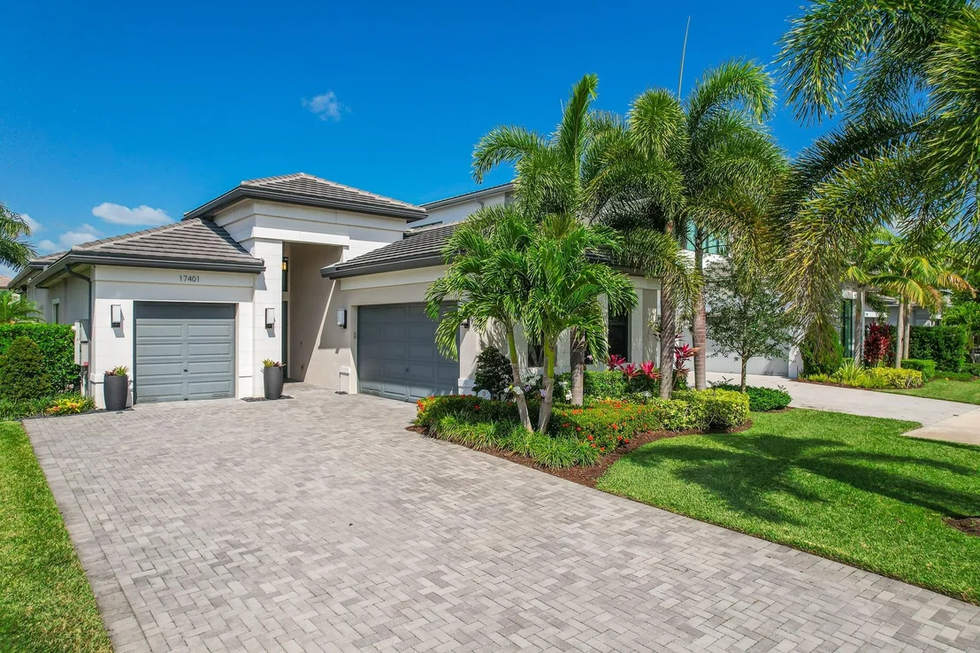 Photo of 17401 Santaluce Manor