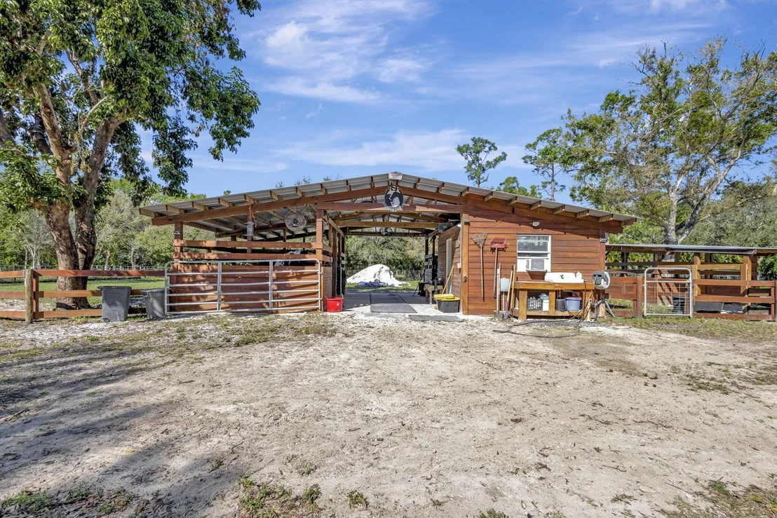 Photo of 4783 Windmill Road