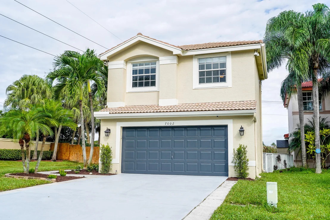 Photo of 7002 Chesapeake Circle