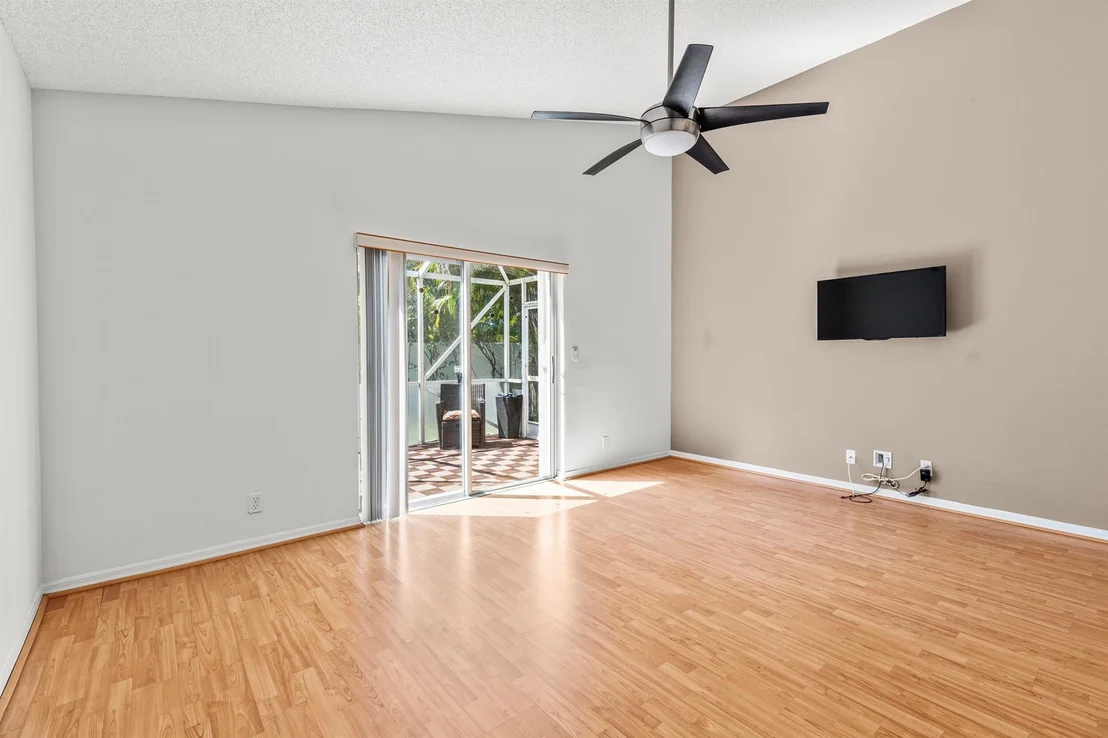 Photo of 5328 Brookview Drive