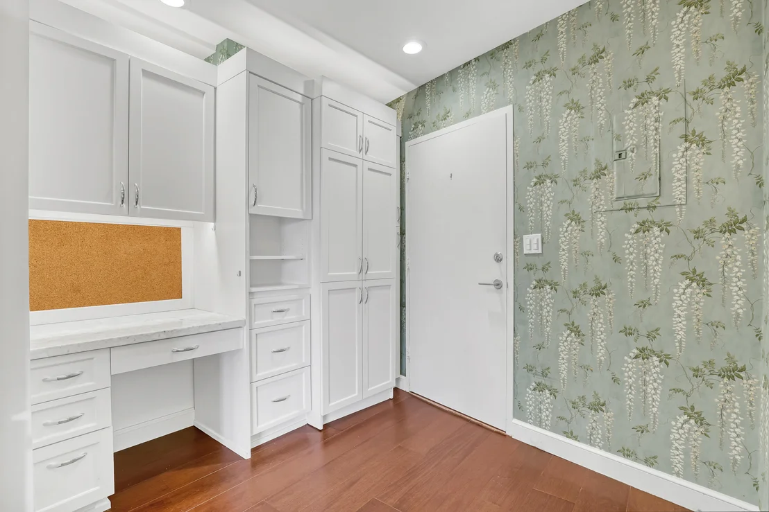 Photo of Unit 302B at 44 Cocoanut Row