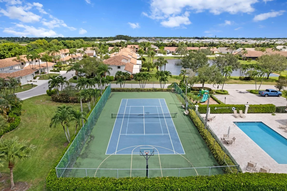Photo of 8681 Eagle Run Drive