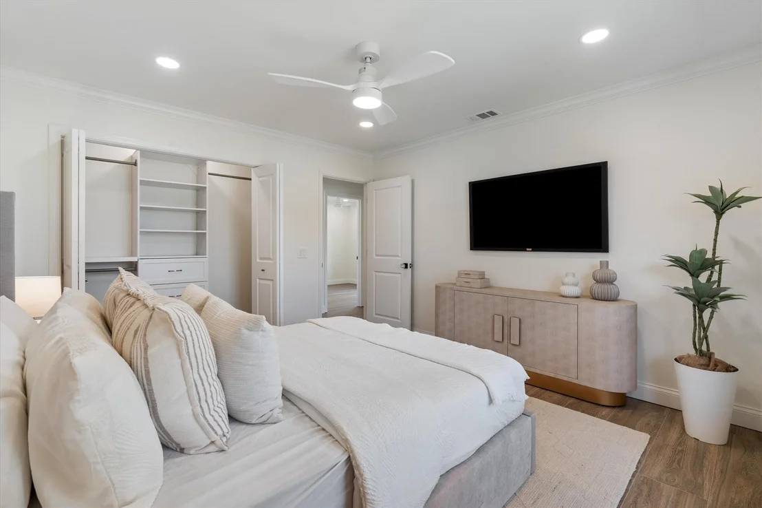 Photo of 1395 Pine Valley Drive