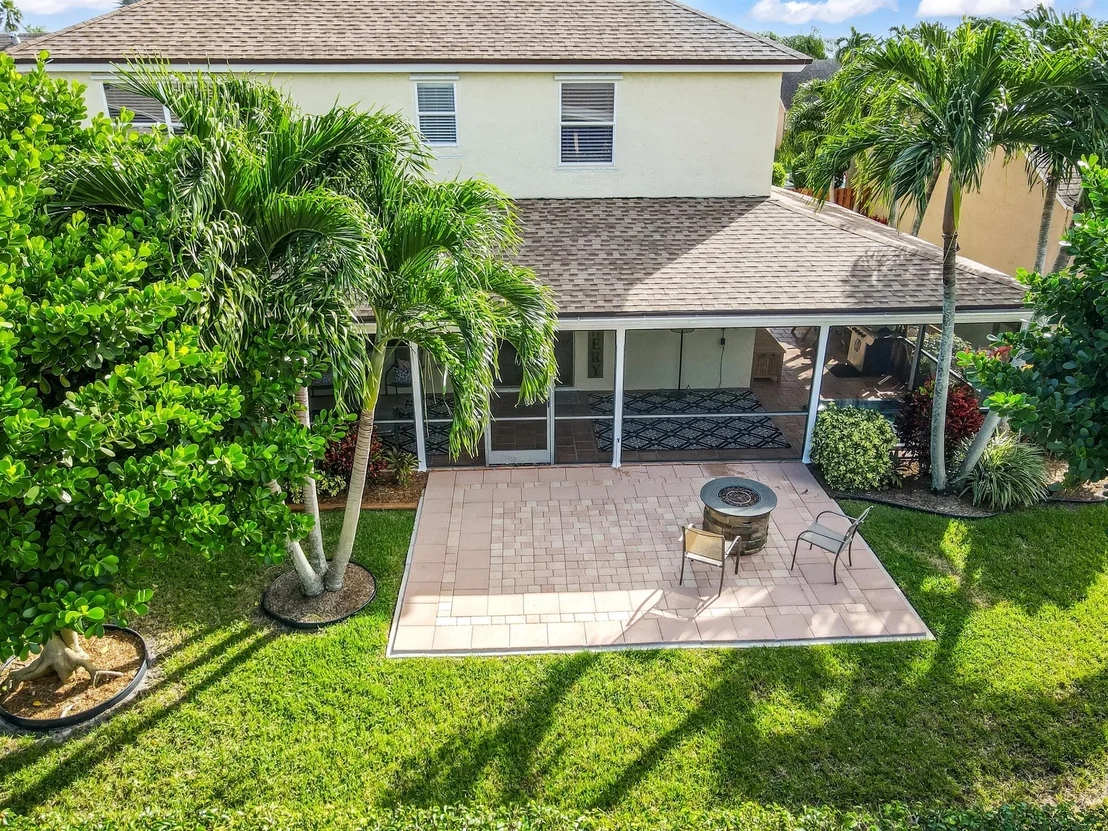 Photo of 23059 Sunfield Drive
