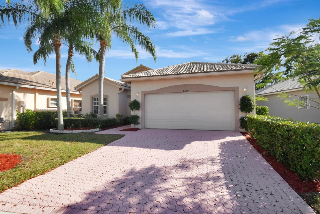 Photo of 8620 Pine Cay