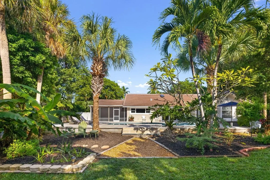 Photo of 41 Coconut Lane