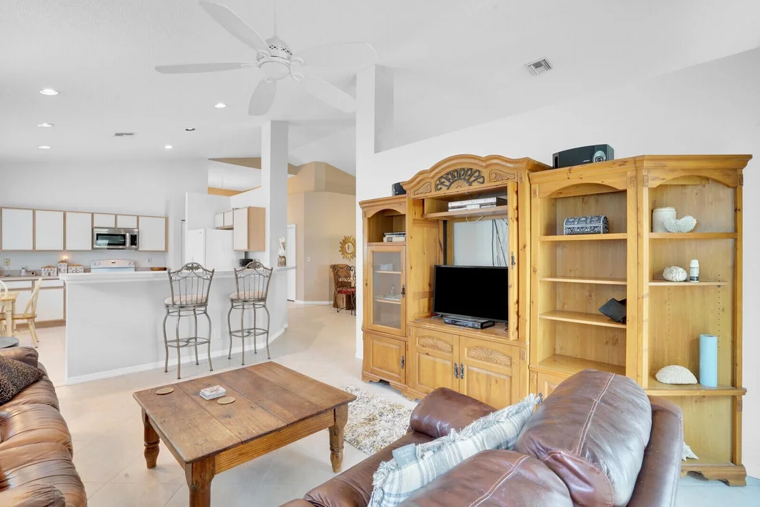 Photo of 3565 Old Lighthouse Circle
