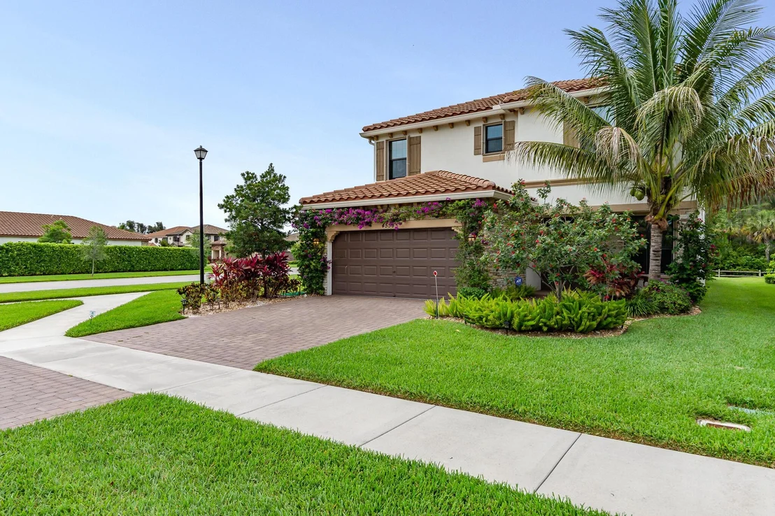 Photo of 4558 Willow Run Way