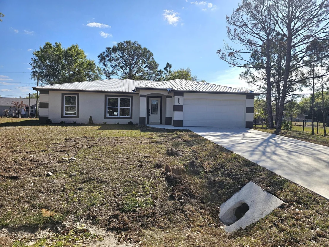 Photo of 2964 NW 36th Avenue