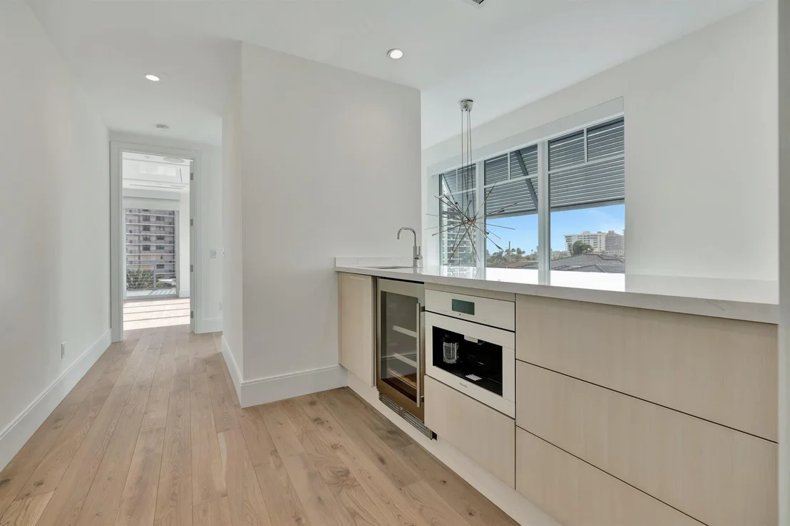 Photo of Unit UNITB at 461 Venus Drive