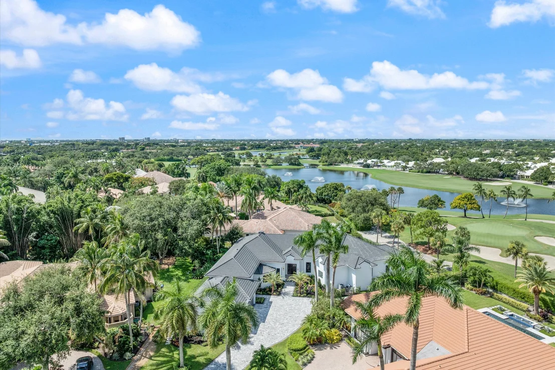 Photo of 2525 Seminole Circle