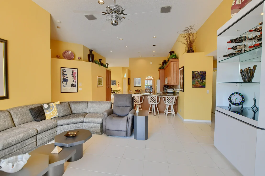 Photo of 10641 St Thomas Drive