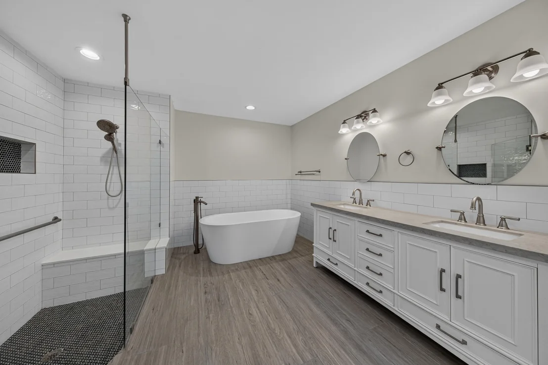 Photo of 406 RIVER EDGE Road