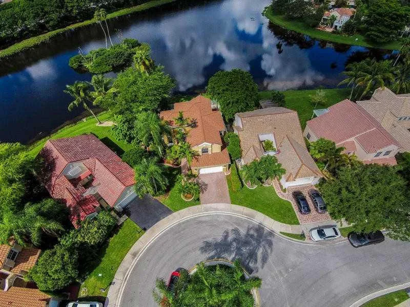 Photo of 1410 Seabay Road