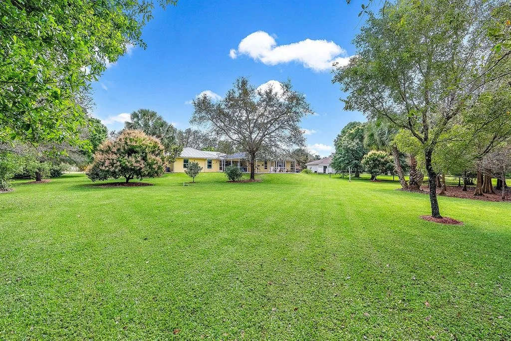 Photo of 15211 97th Drive N