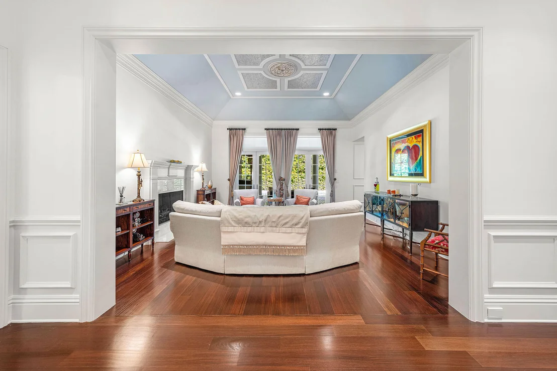 Photo of 2460 Queen Palm Road