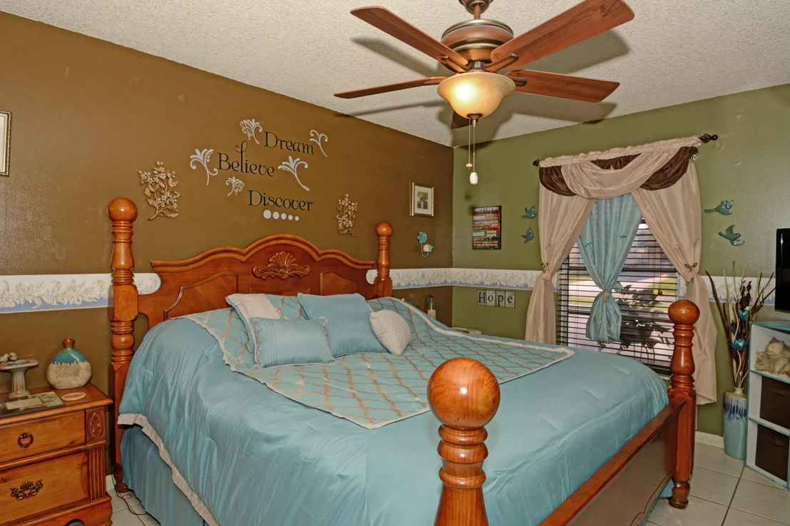 Photo of 6000 Birch Drive