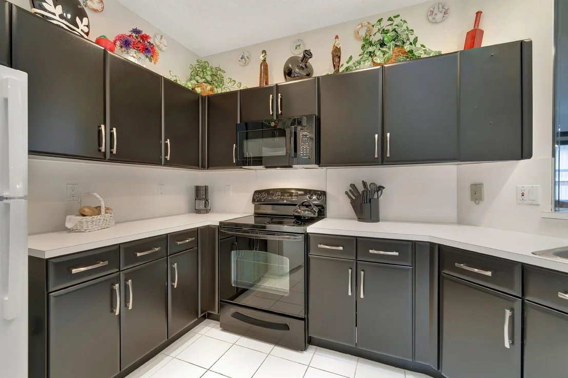 Photo of Unit D at 9928 Seacrest Circle