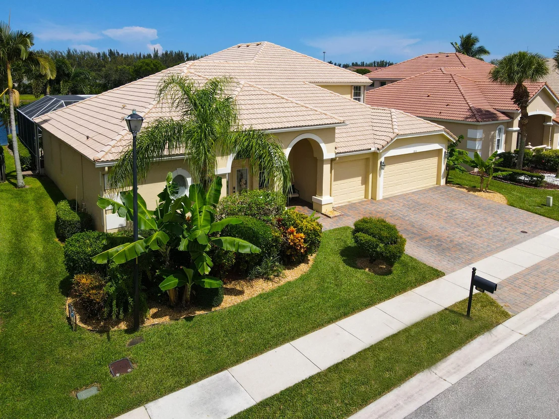 Photo of 3876 Hamilton Key