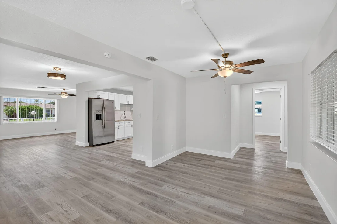Photo of 6105 Dusenburg Road