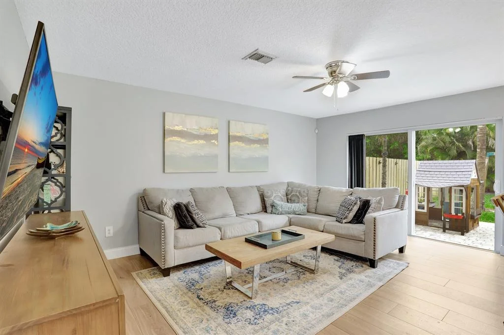 Photo of 22988 Old Inlet Bridge Drive