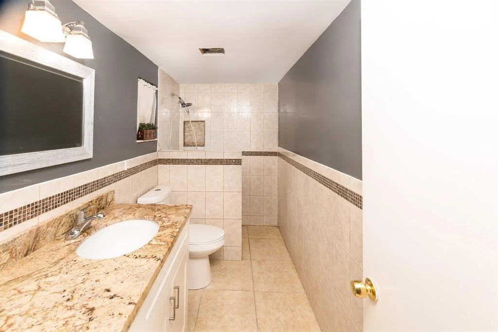 Photo of 1133 Mango Drive