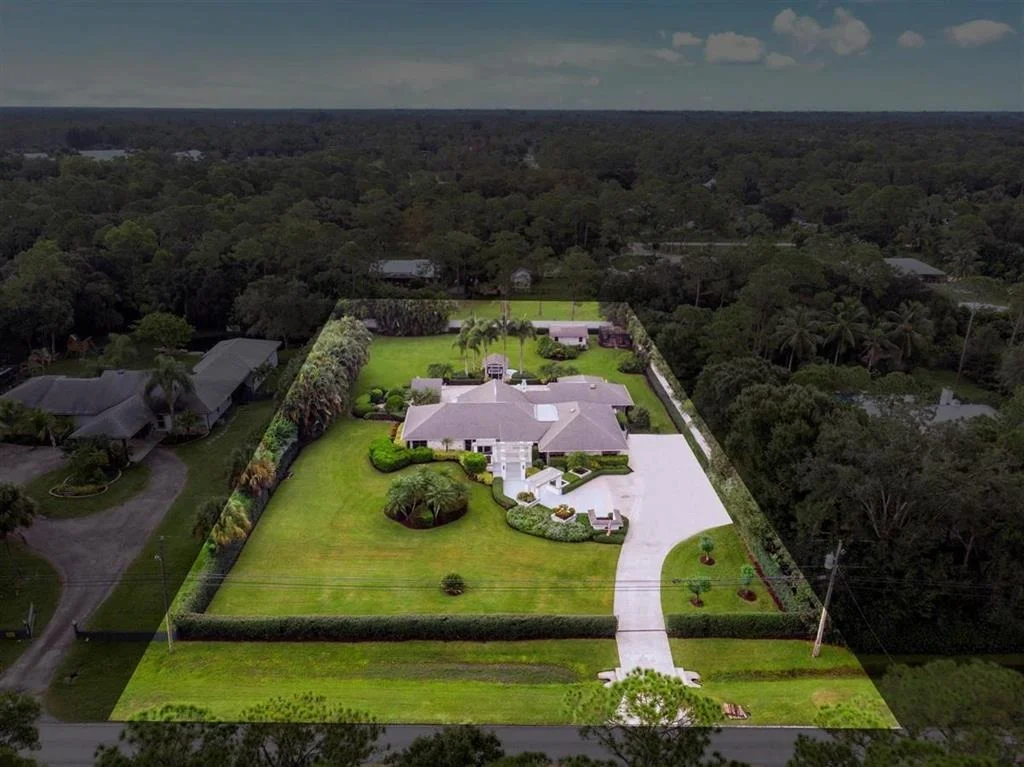 Photo of 17750 Alexander Run