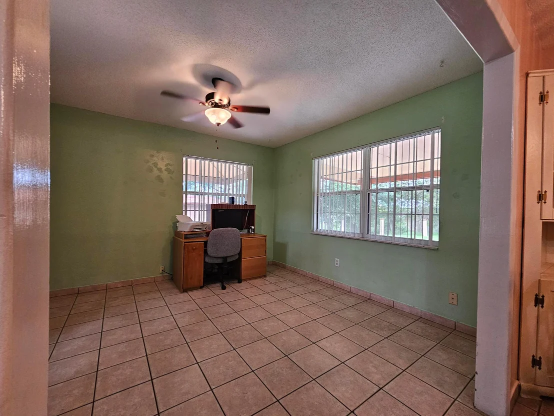 Photo of 474 Lake Road