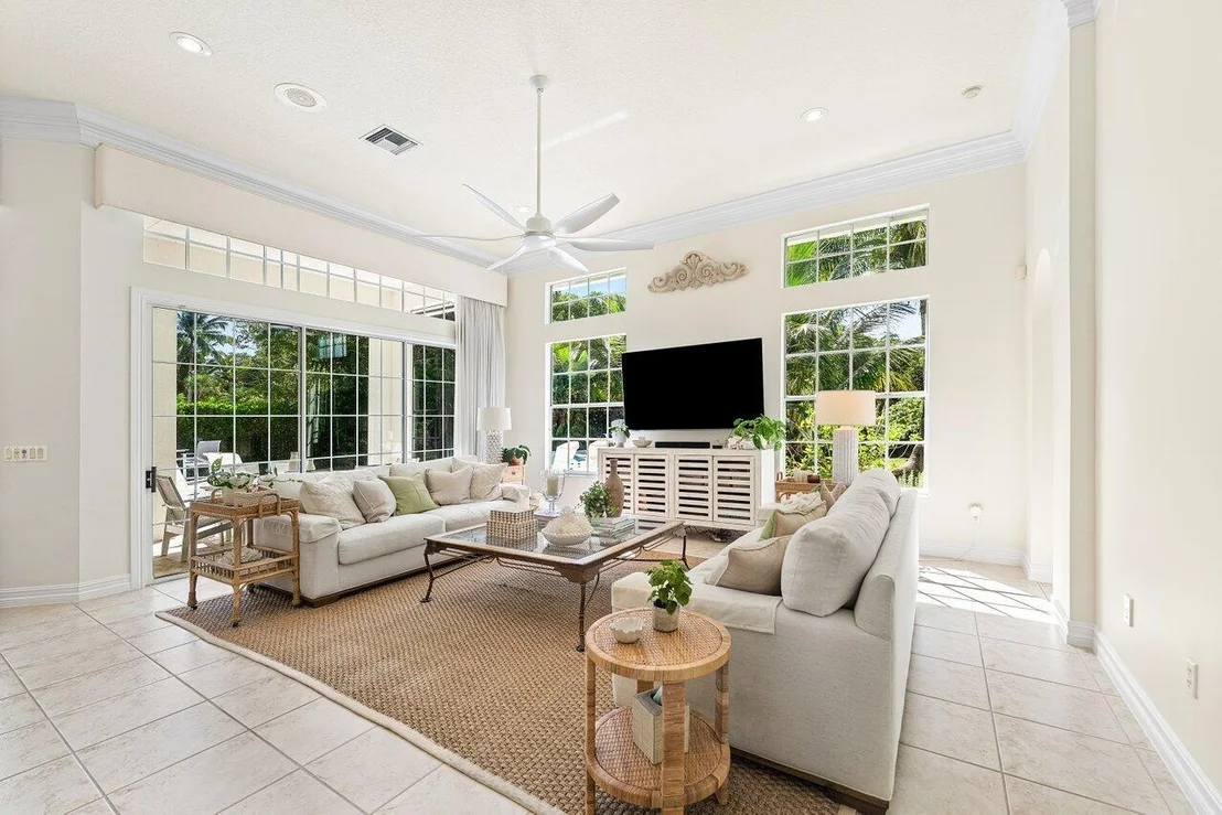 Photo of 5980 Our Robbies Road