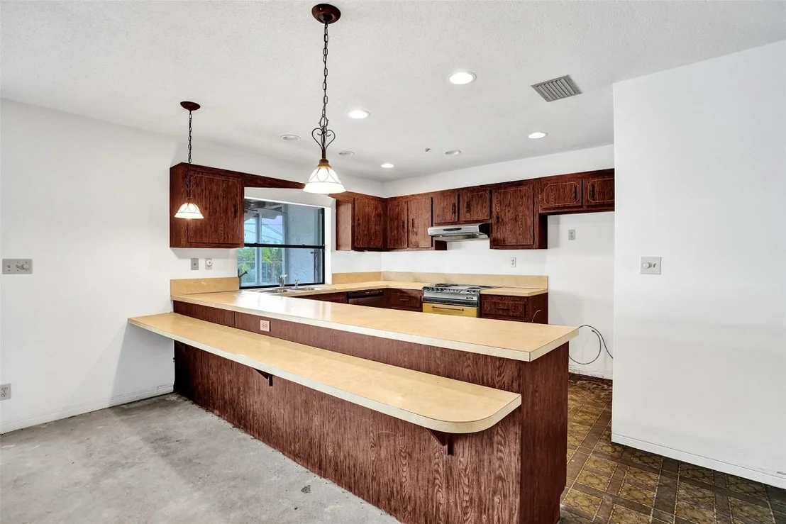 Photo of 65 W Palm Drive