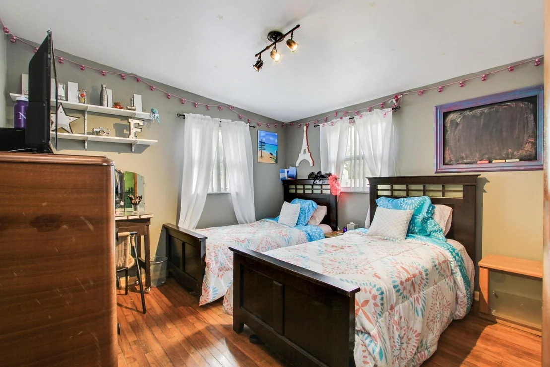 Photo of 3677 Laurette Lane