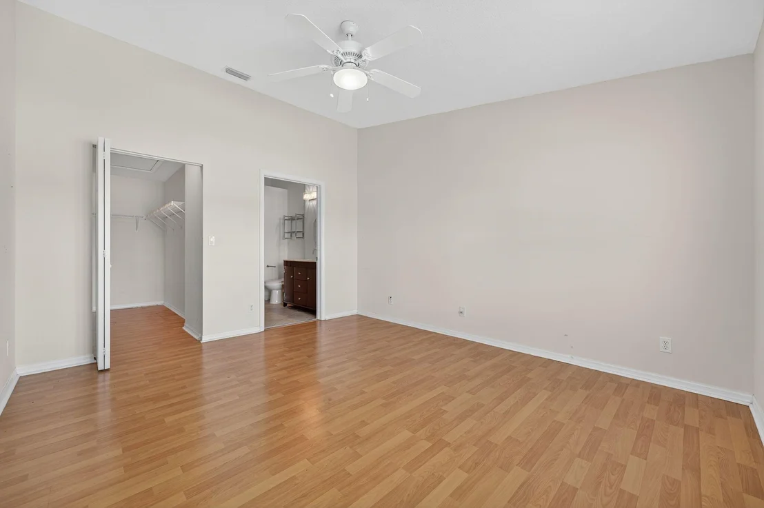 Photo of 8393 Logia Circle