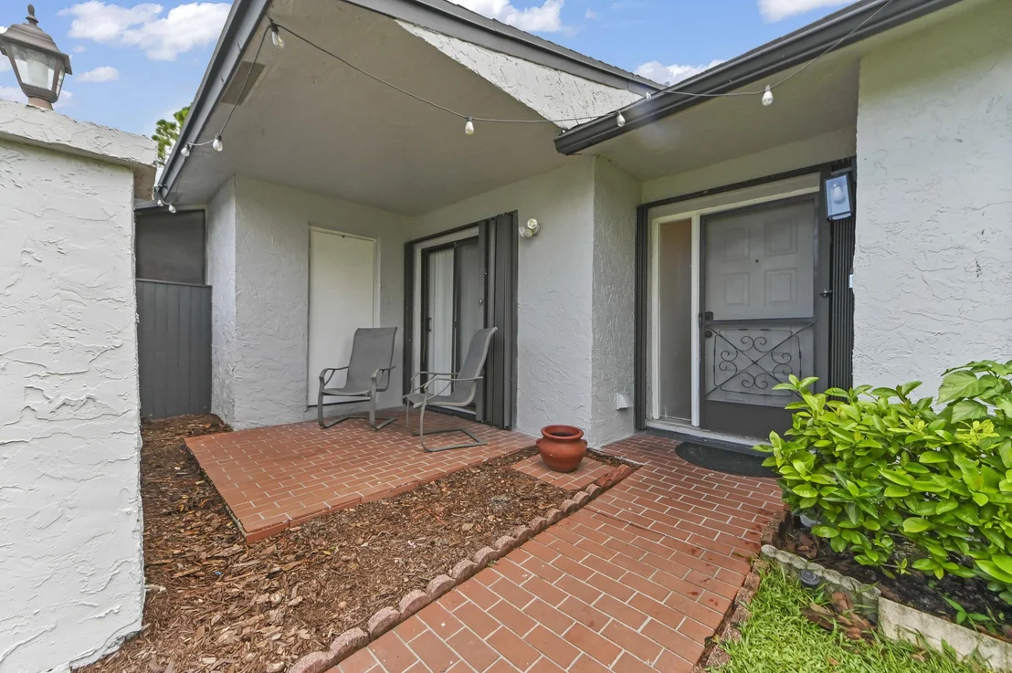 Photo of 84 Conaskonk Circle