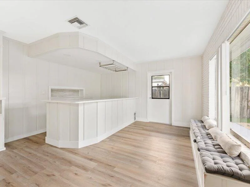 Photo of 311 W Sample Road