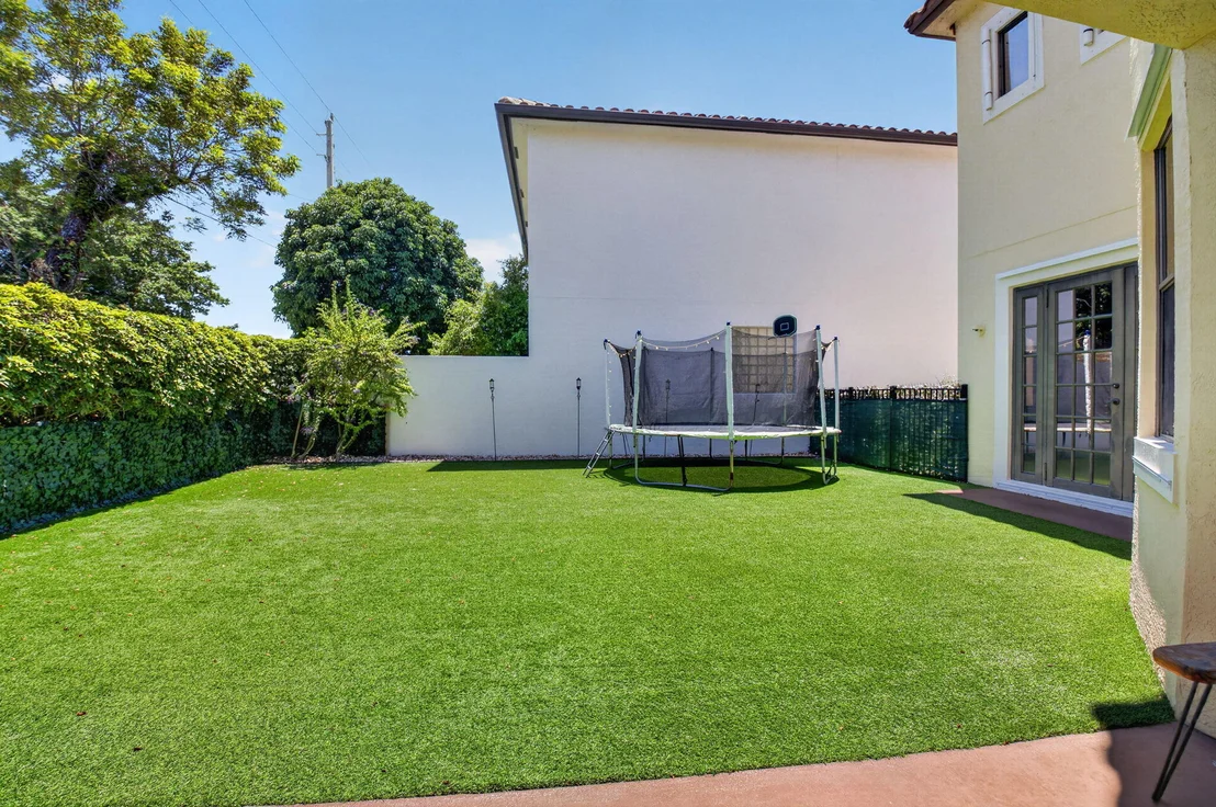 Photo of 4012 Artesa Drive