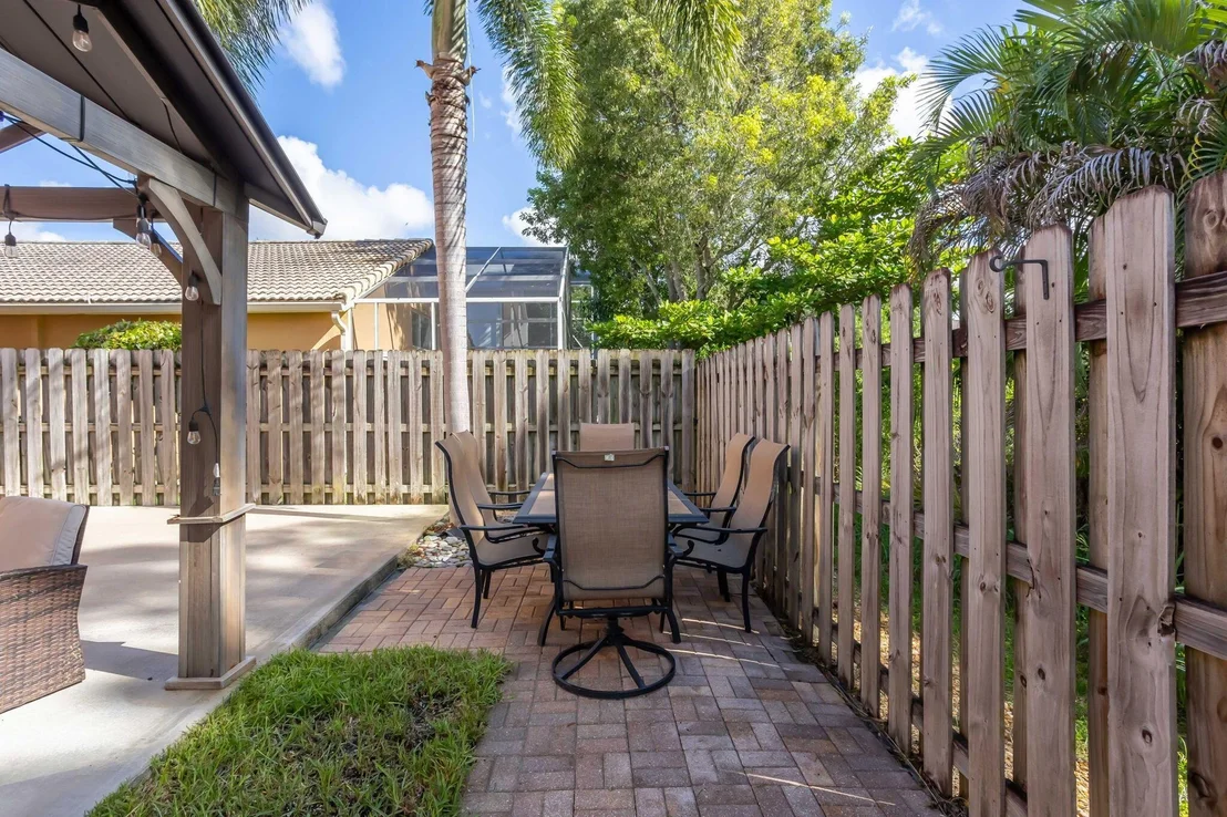 Photo of 7658 Colony Palm Drive