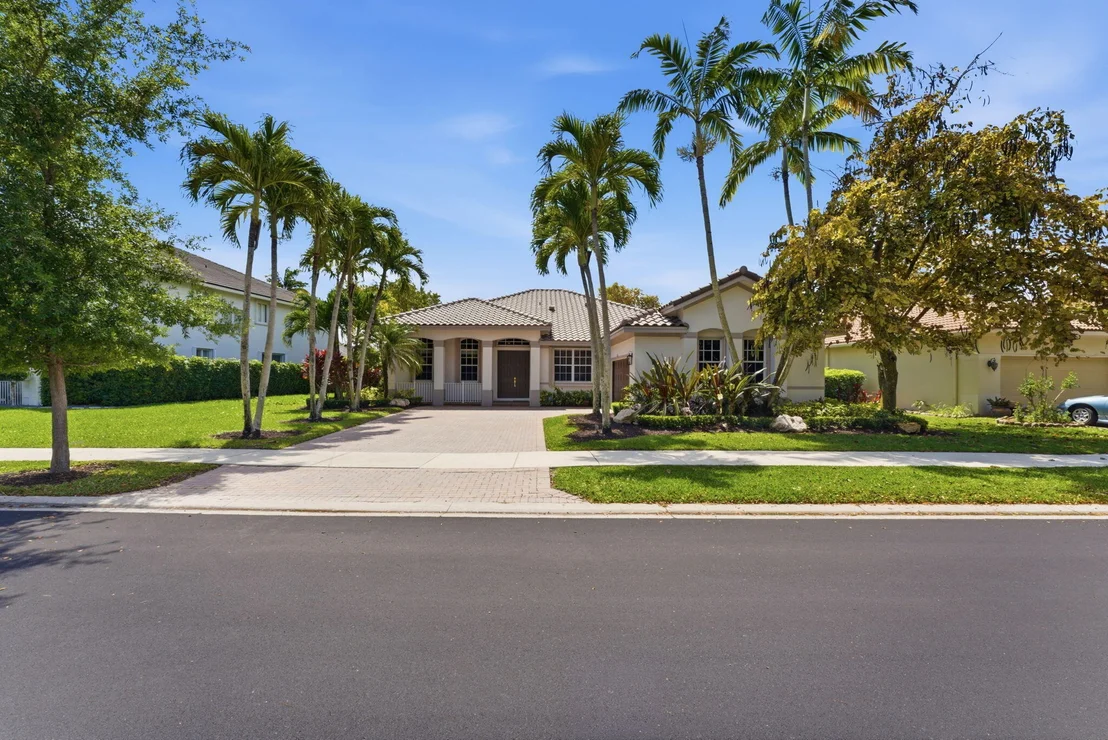 Photo of 1112 Skylark Drive