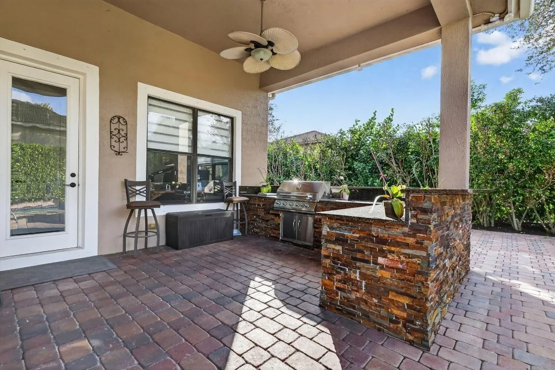 Photo of 16091 Rosecroft Terrace