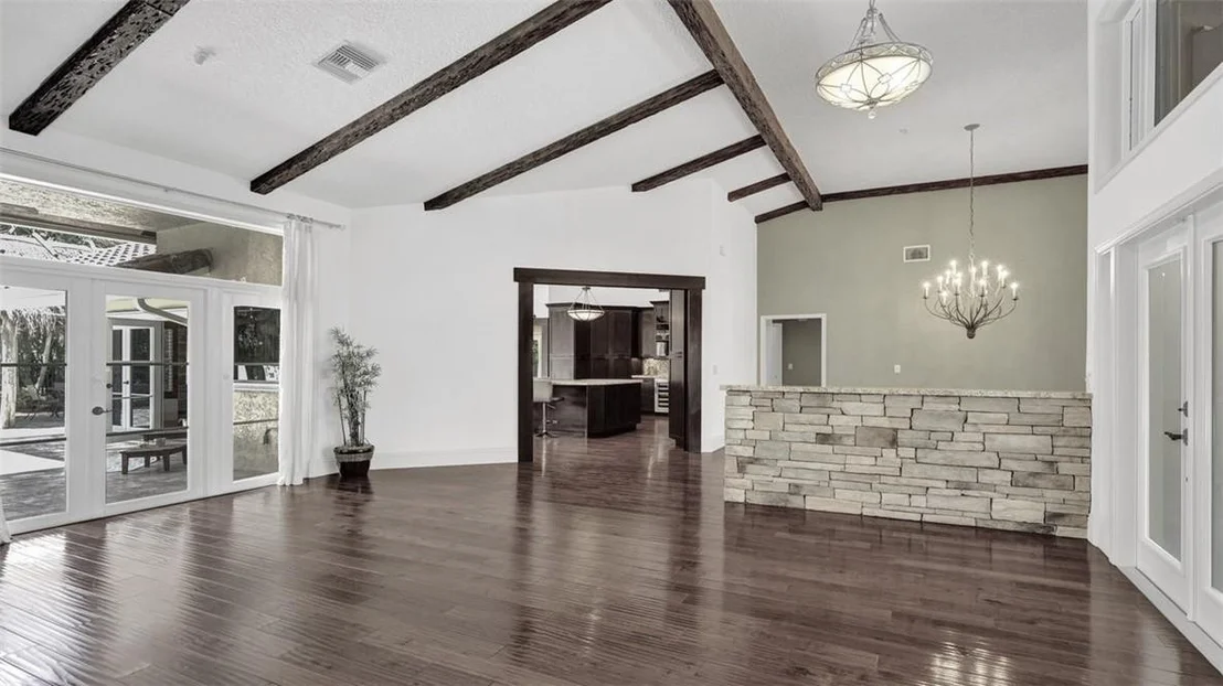 Photo of 475 Sabal Way